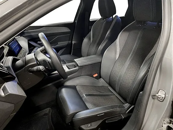 Peugeot 308 2025 photo 4