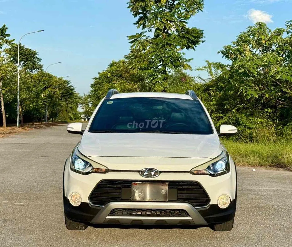 Hyundai I20
