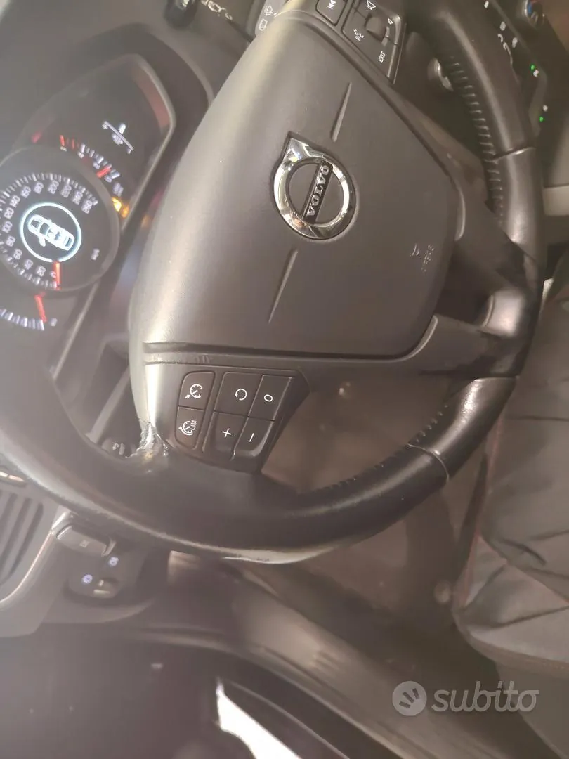 Volvo V40 2017 photo 4