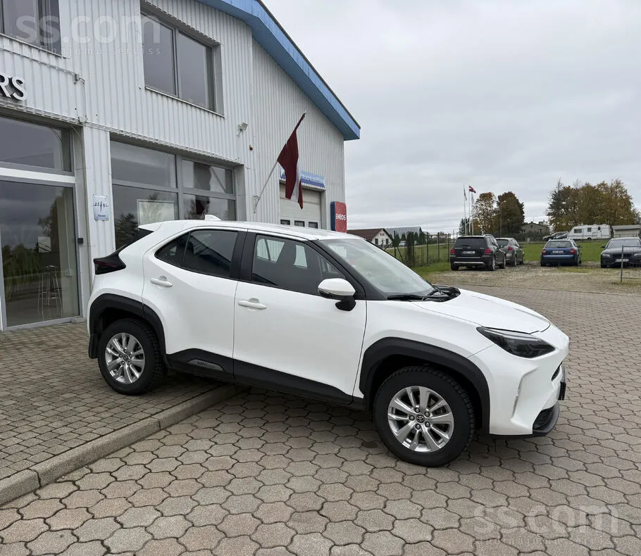 Toyota Yaris Cross 2023 photo 4