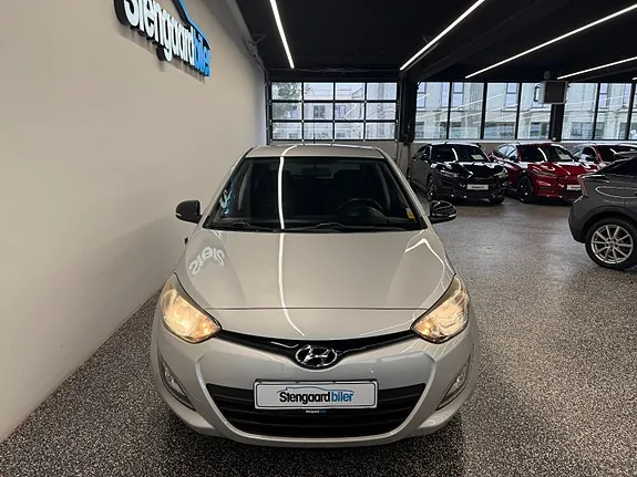 Hyundai I20 2014 photo 3