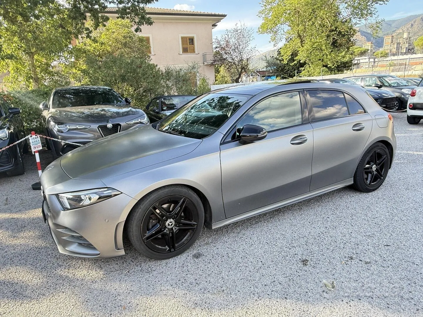 Mercedes-Benz A200
