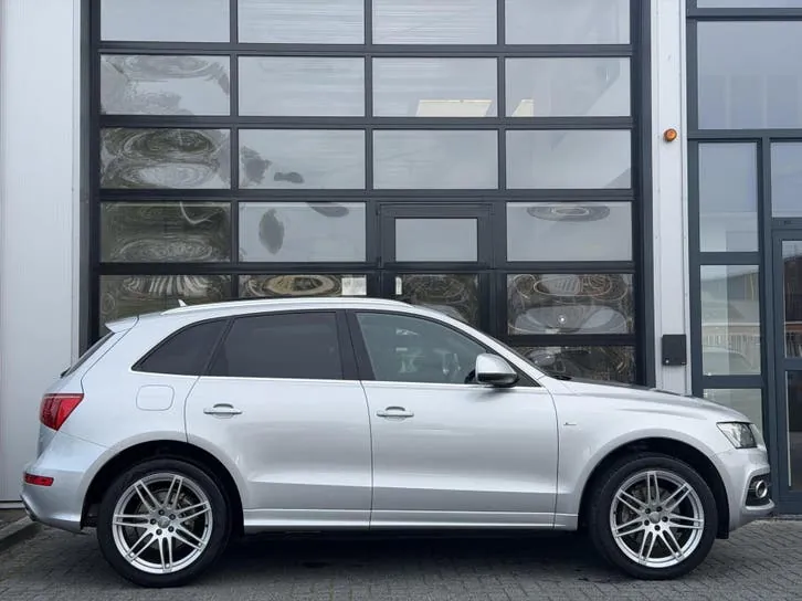 Audi Q5 2009 photo 3