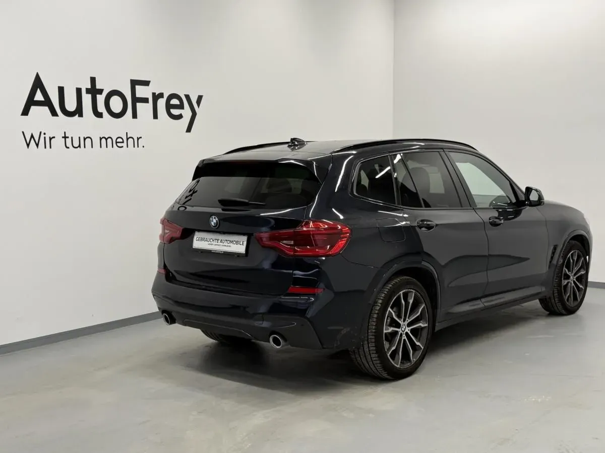 BMW X3 2019 photo 2