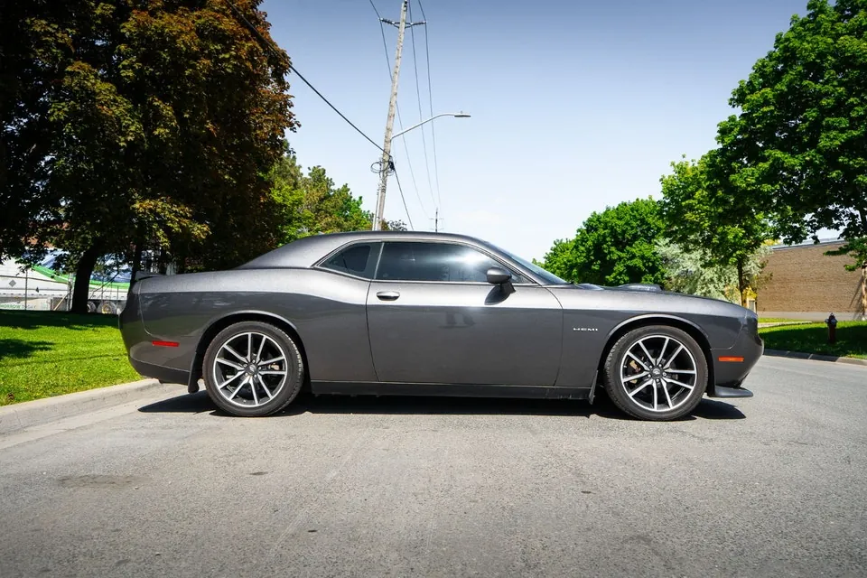 Dodge Challenger 2022 photo 4
