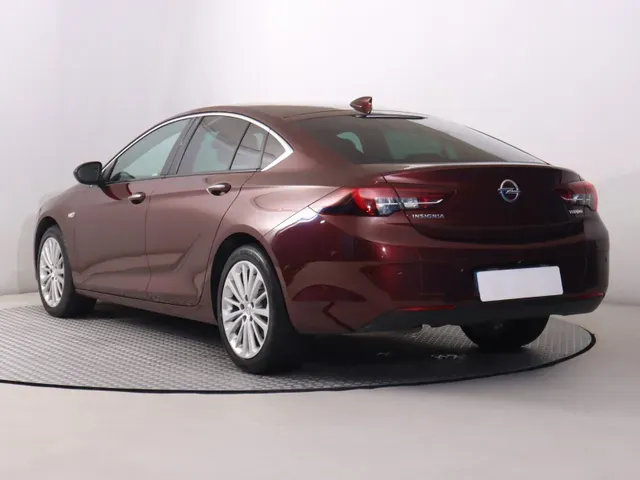 Opel Insignia 2018 photo 3