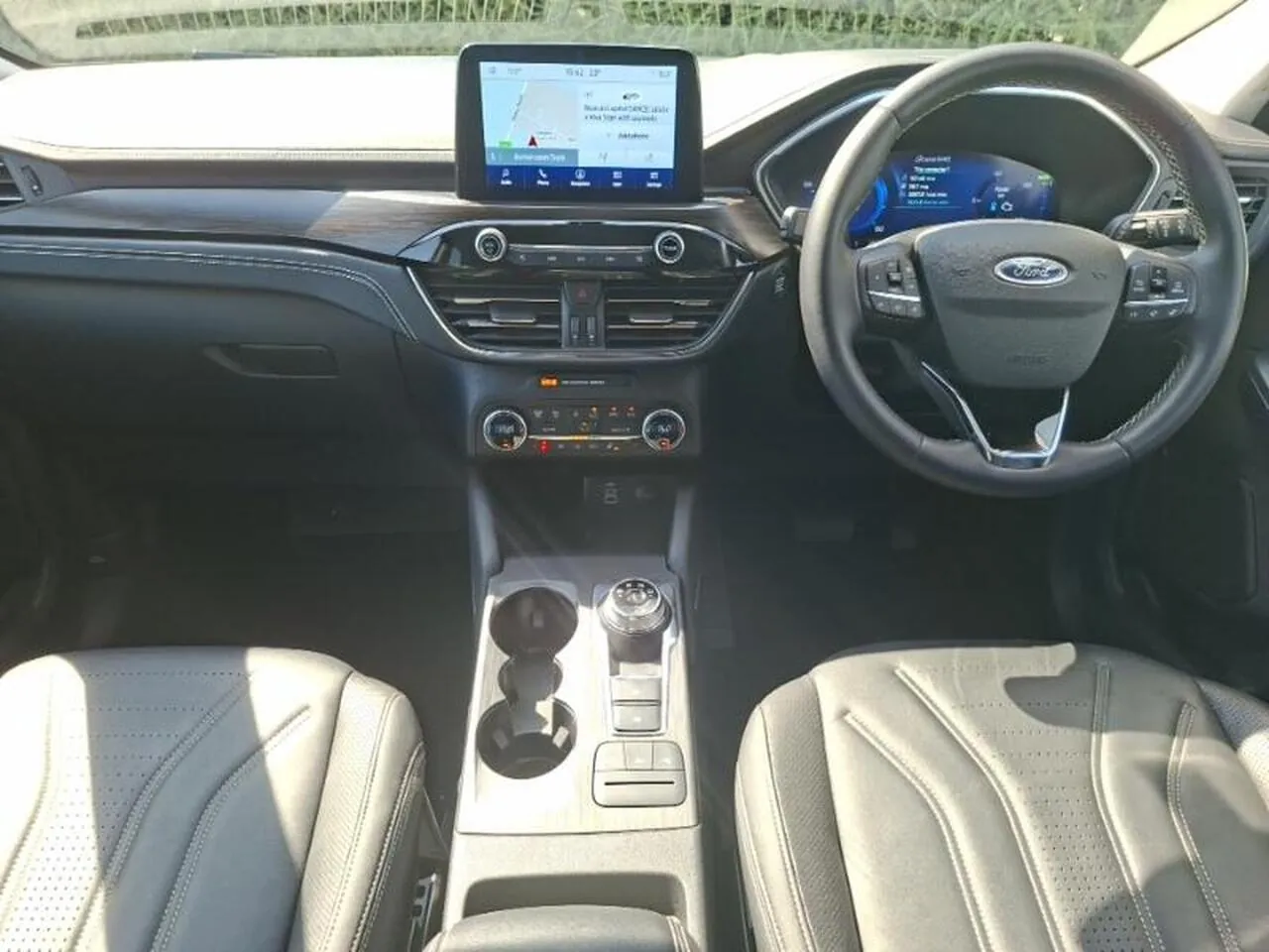 Ford Kuga 2022 photo 3