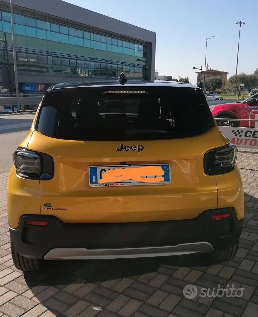 Jeep Avenger 2024 photo 2