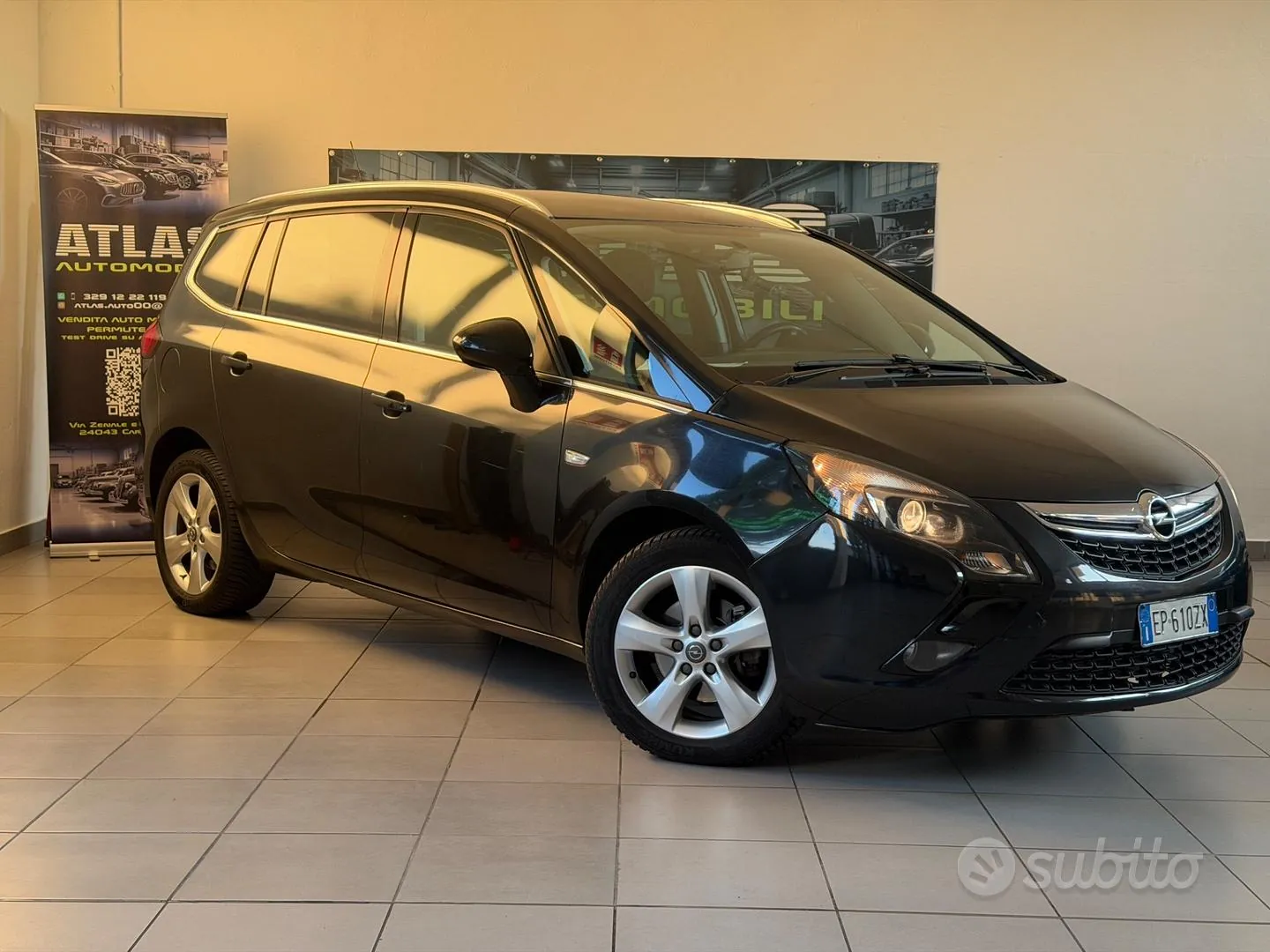 Opel Zafira 2013 photo 2