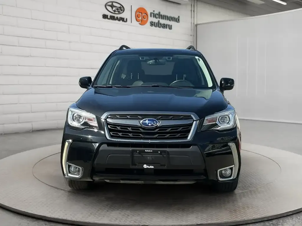 Subaru Forester 2018 photo 2