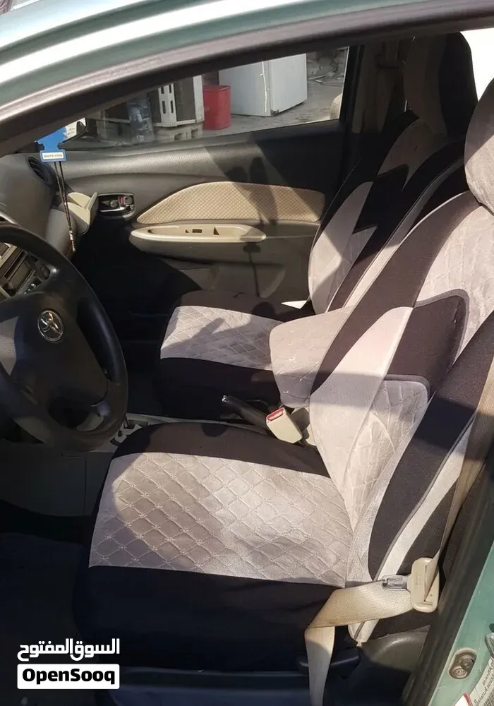 Toyota Yaris 2007 photo 3