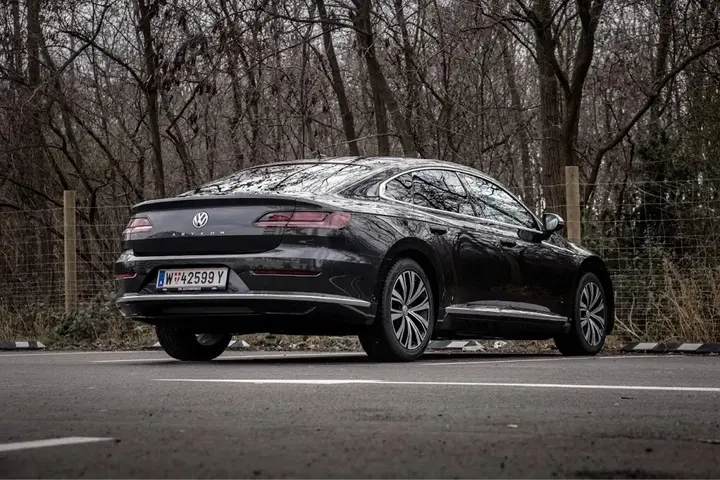 Volkswagen Arteon 2018 photo 2