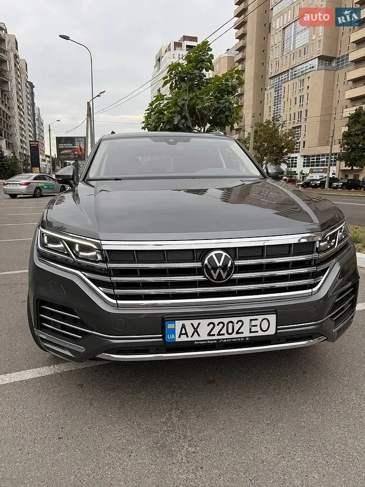 Volkswagen Touareg