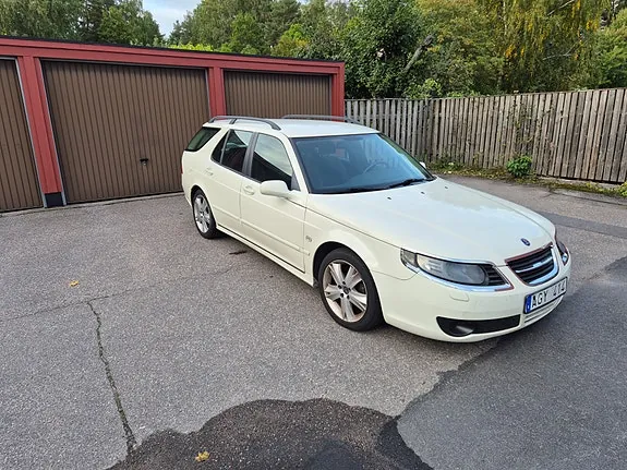 Saab 9-5 2008 photo 2