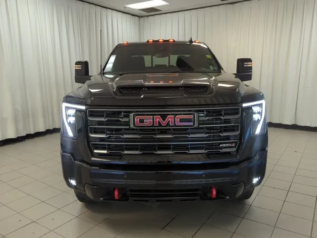 GMC Sierra 2500Hd 2026 photo 3