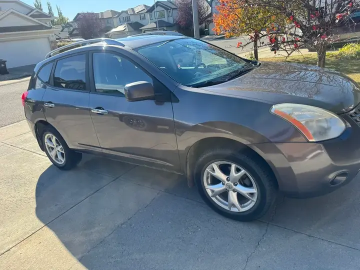 Nissan Rogue 2010 photo 5