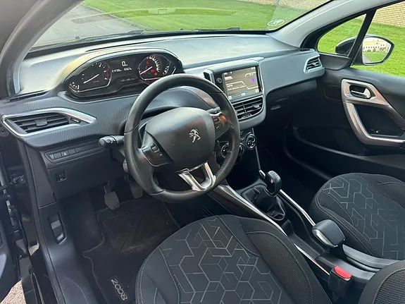 Peugeot 2008 2014 photo 5