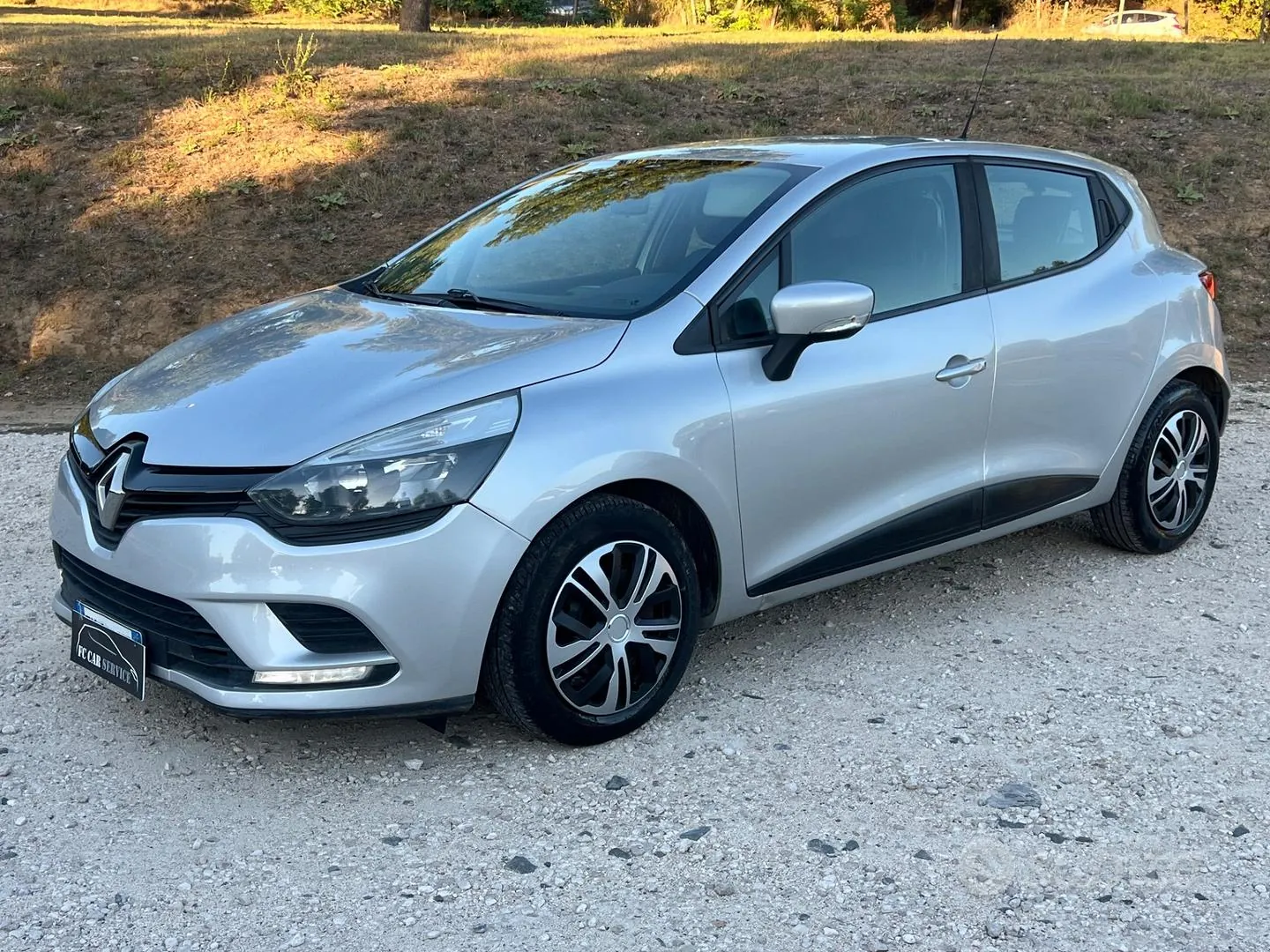 Renault Clio 2017 photo 3