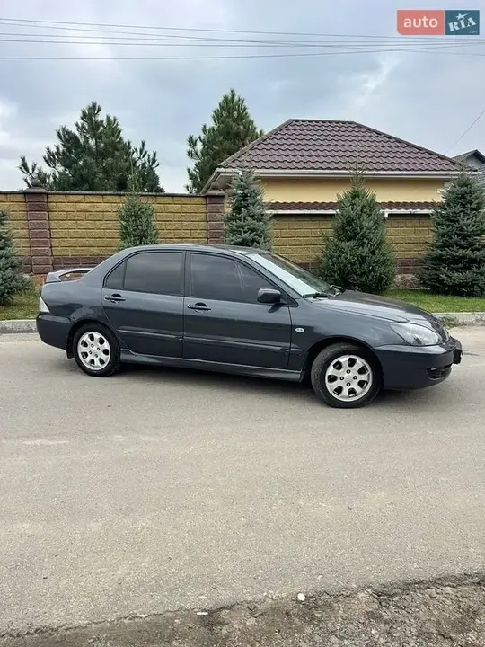 Mitsubishi Lancer 2007 photo 4