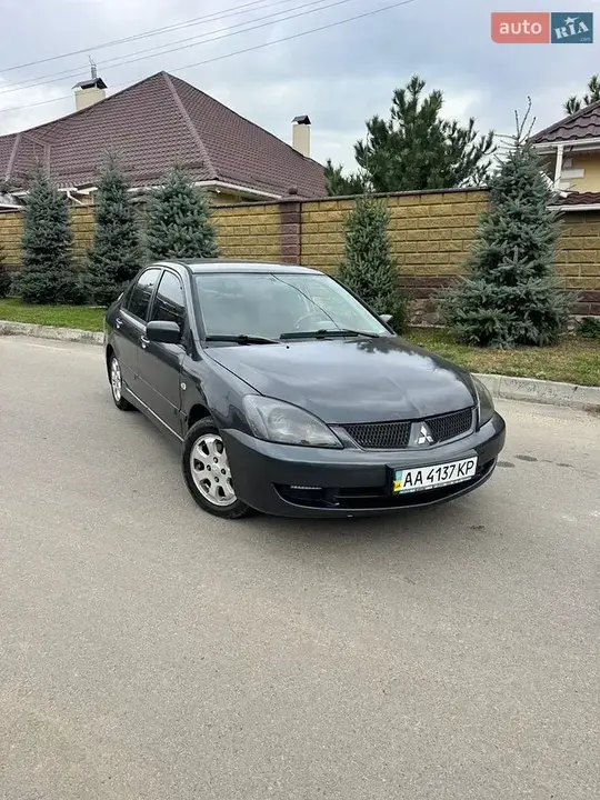 Mitsubishi Lancer