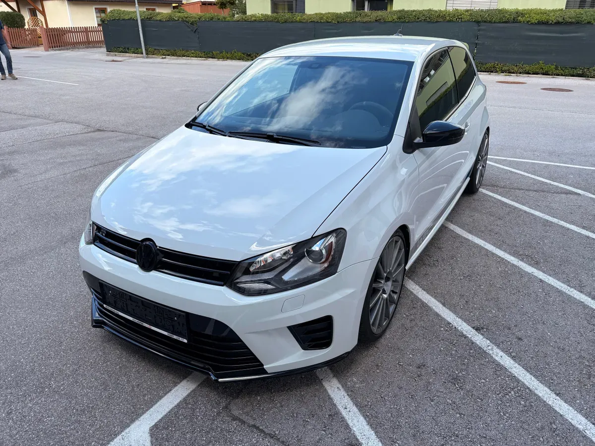 Volkswagen Polo 2013 photo 3