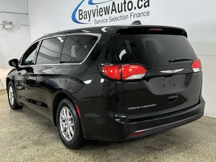 Chrysler Grand Caravan 2025 photo 5