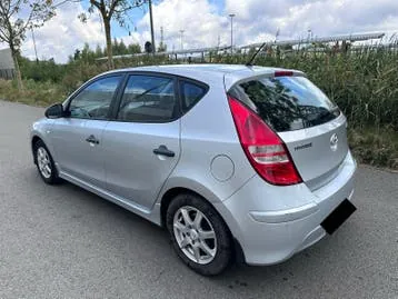 Hyundai I30 2011 photo 3