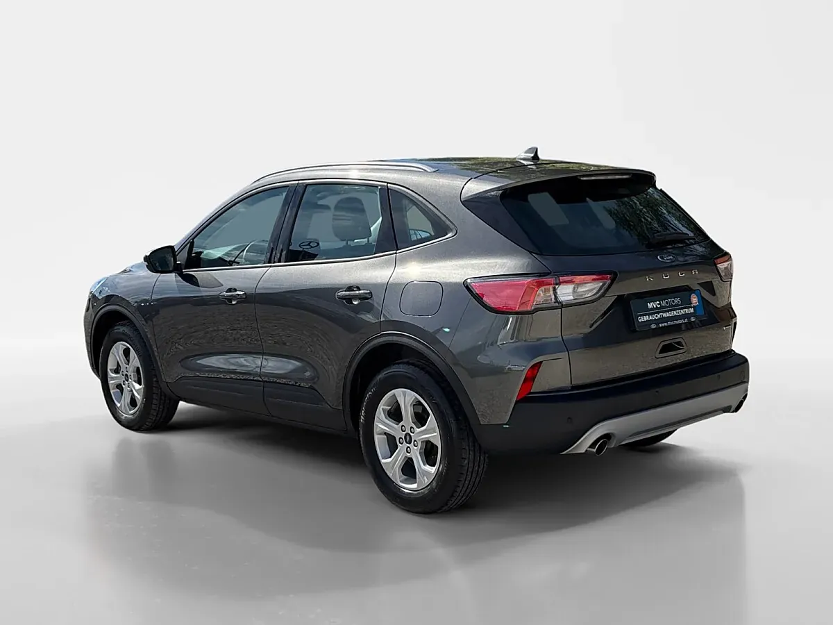 Ford Kuga 2022 photo 3