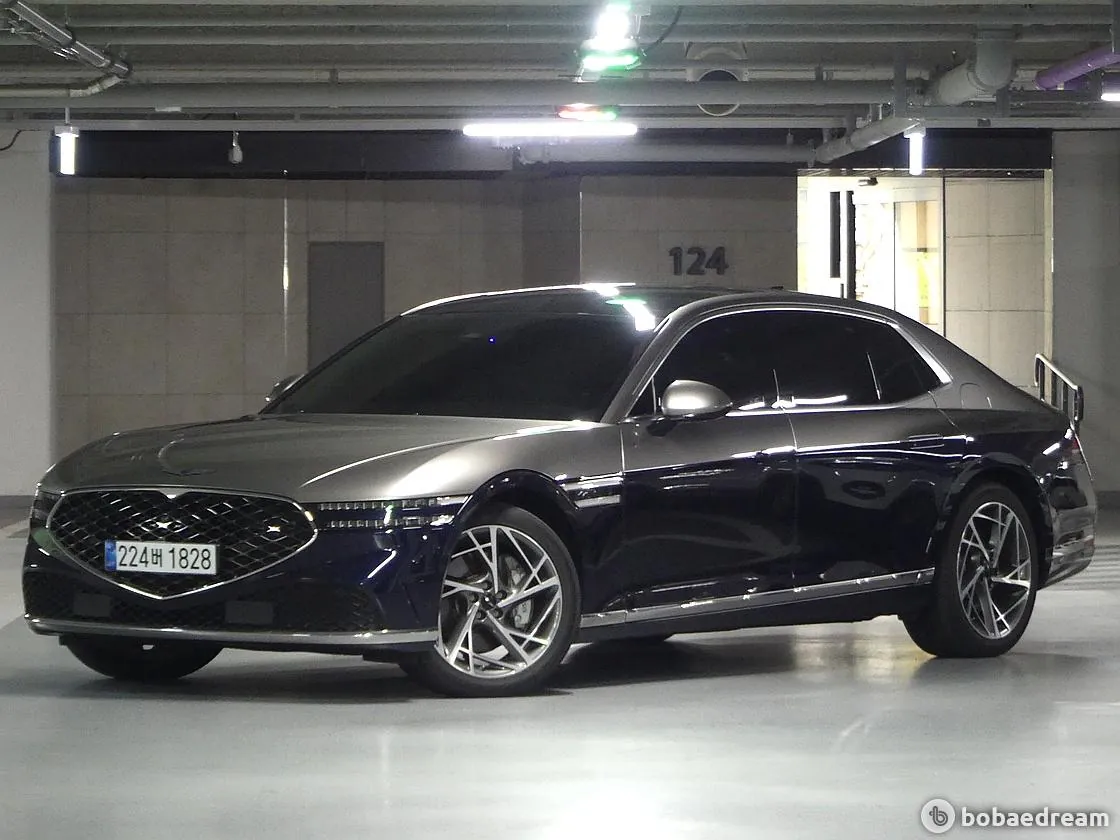 Genesis G90 2022 photo 2