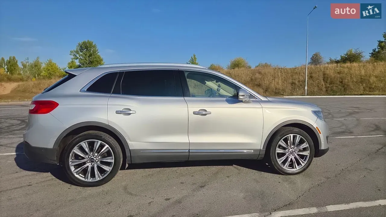 Lincoln Mkx 2016 photo 4