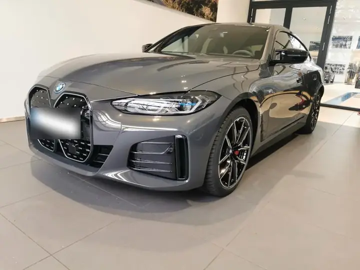 BMW I4 M50