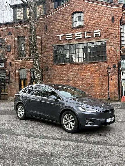 Tesla Model X