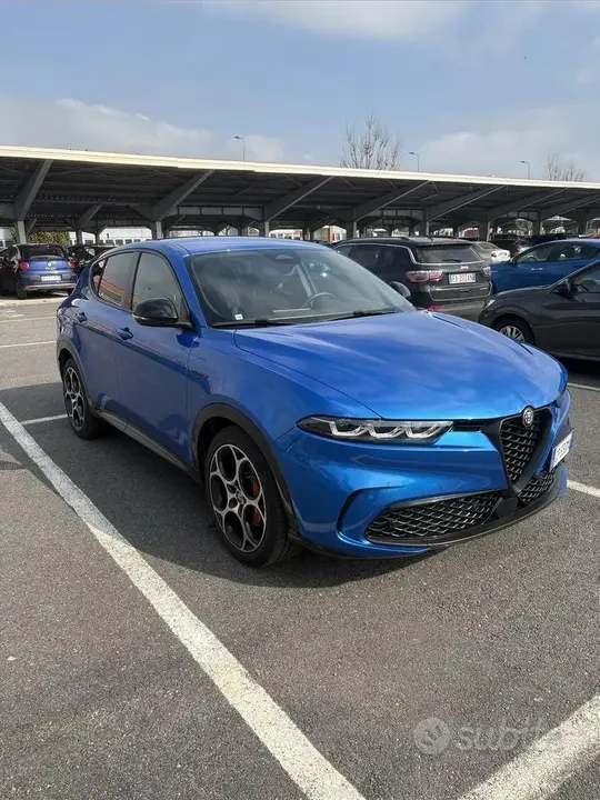 Alfa Romeo Tonale 2023 photo 2