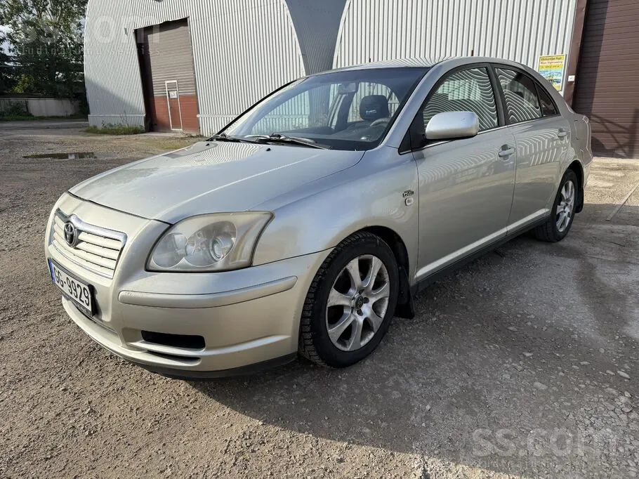 Toyota Avensis 2005 photo 3