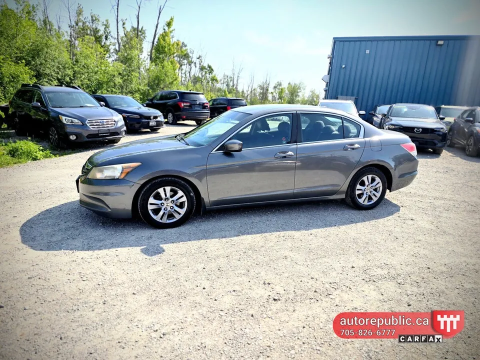 Honda Accord 2012 photo 2