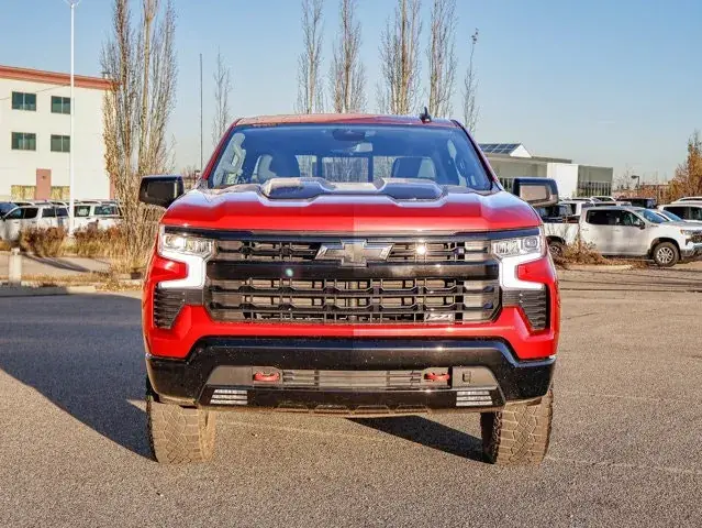 Chevrolet Silverado 1500 2024 photo 3