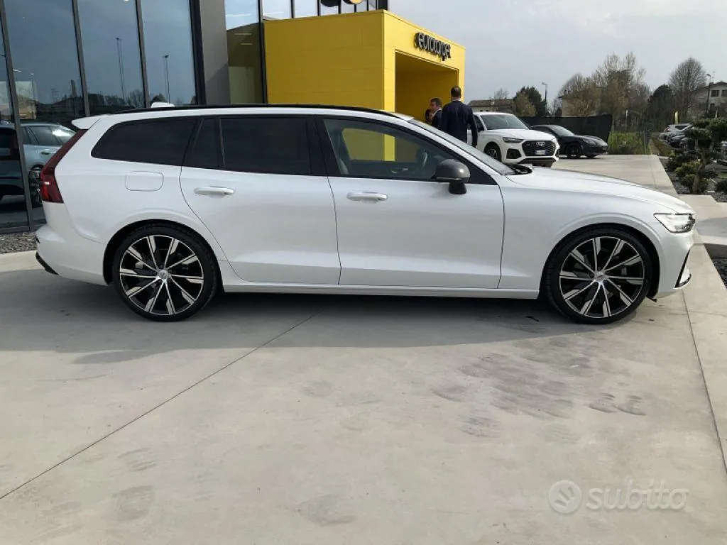 Volvo V60 2023 photo 5