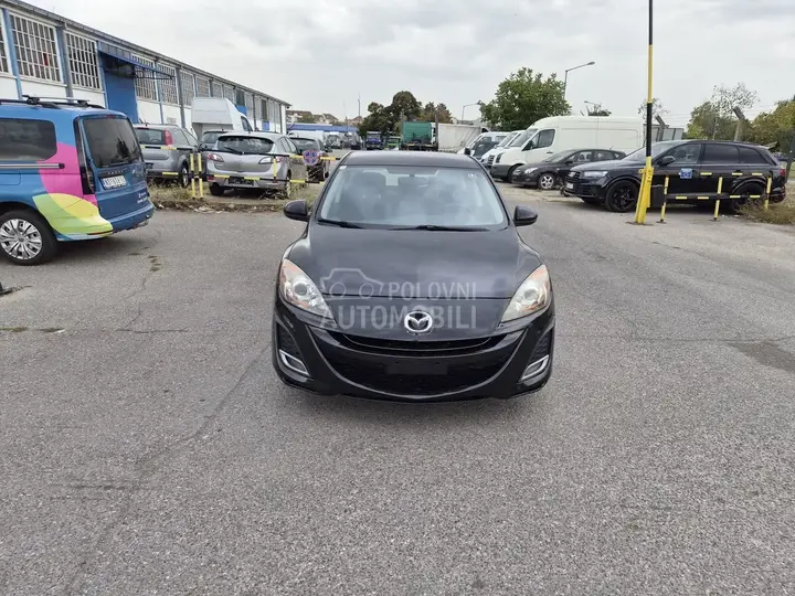 Mazda 3 2011 photo 3
