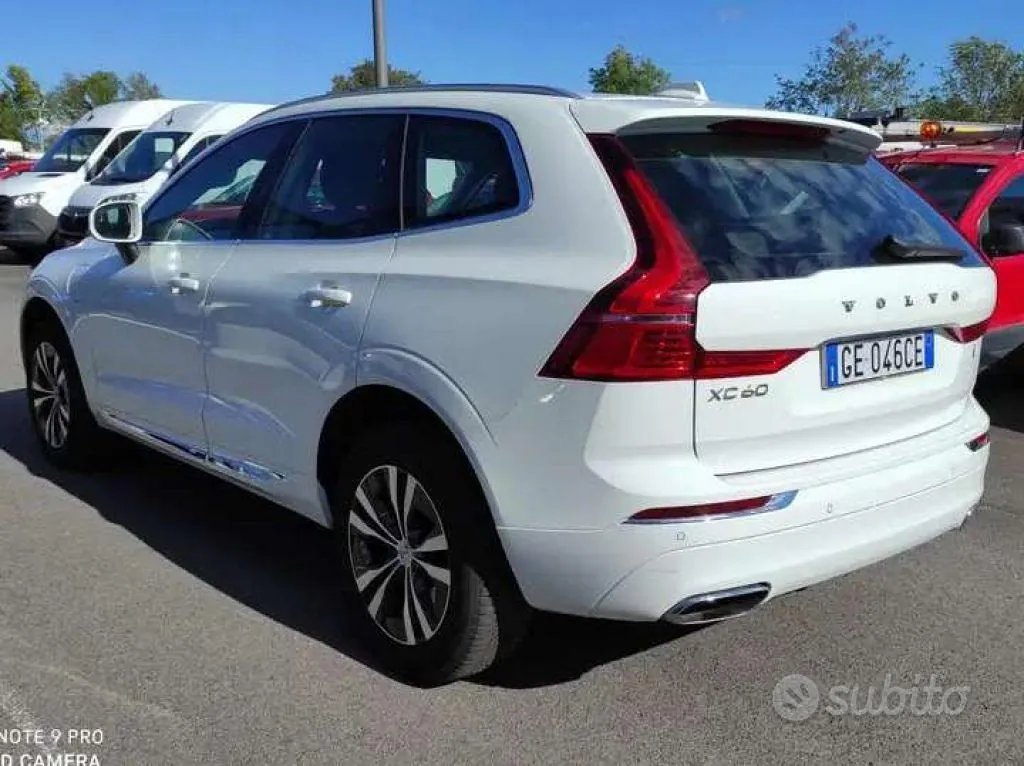 Volvo Xc60 2021 photo 4