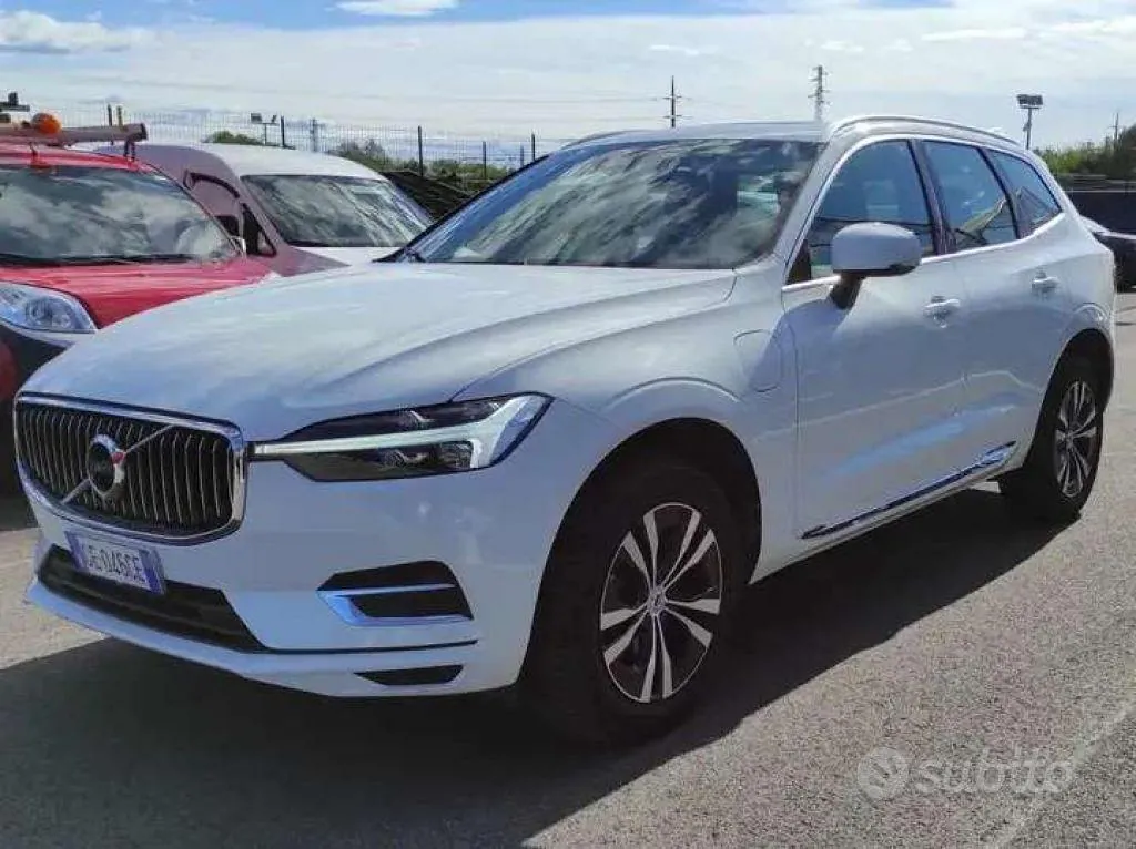 Volvo Xc60 2021 photo 2