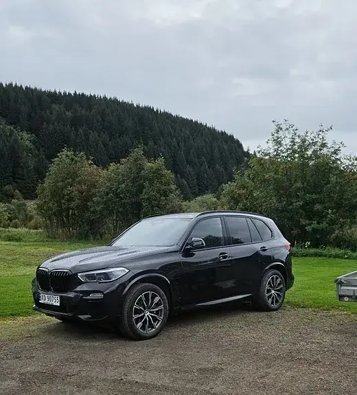 BMW X5 2021 photo 2