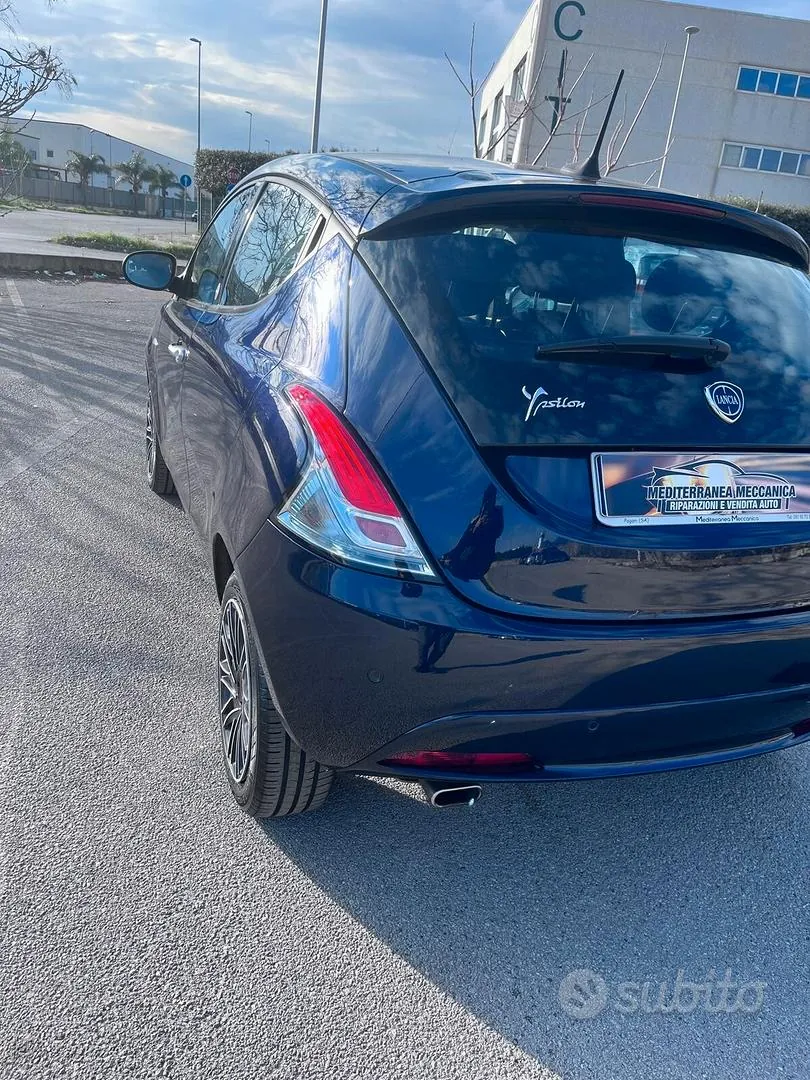 Lancia Ypsilon 2021 photo 3