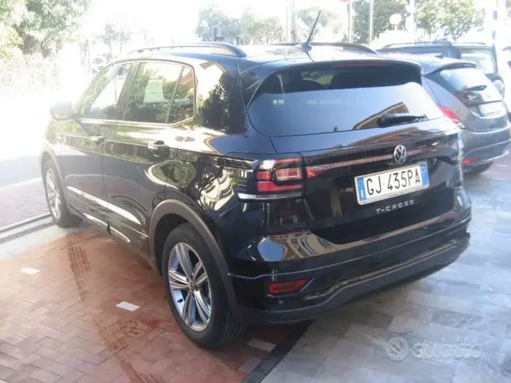 Volkswagen T-Cross 2022 photo 2