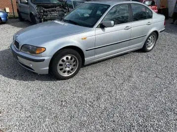 BMW 320I