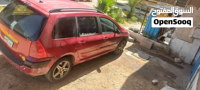Peugeot 307 2008 photo 2