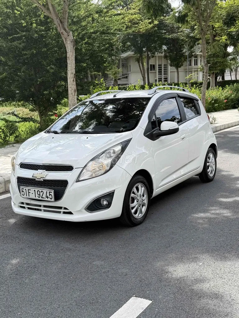 Chevrolet Spark 2015 photo 2
