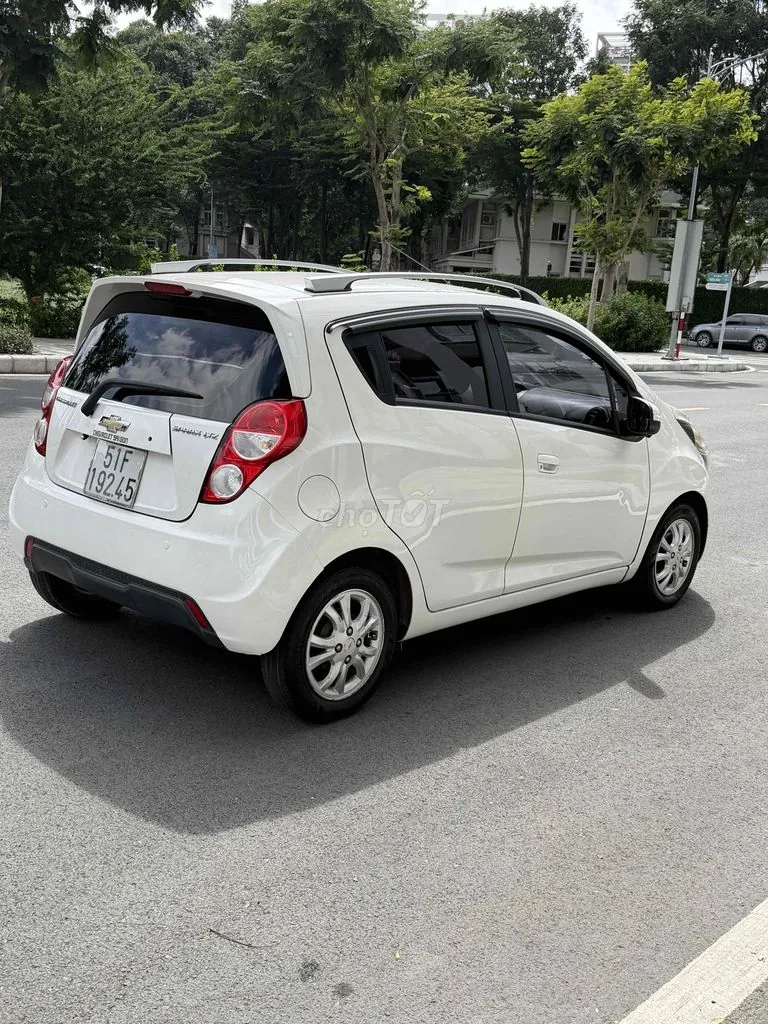 Chevrolet Spark 2015 photo 3