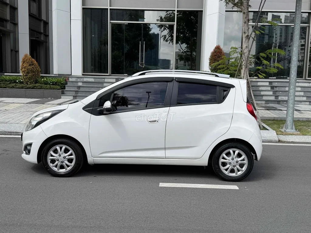 Chevrolet Spark 2015 photo 4