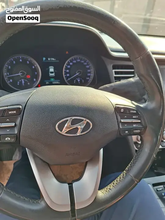 Hyundai Elantra 2020 photo 4