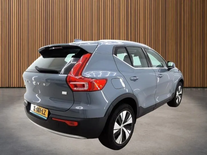 Volvo Xc40 2021 photo 2
